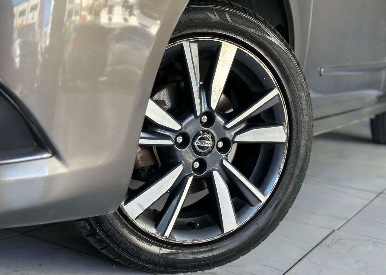NISSAN VERSA 1.6 SL 2018 - Foto 3