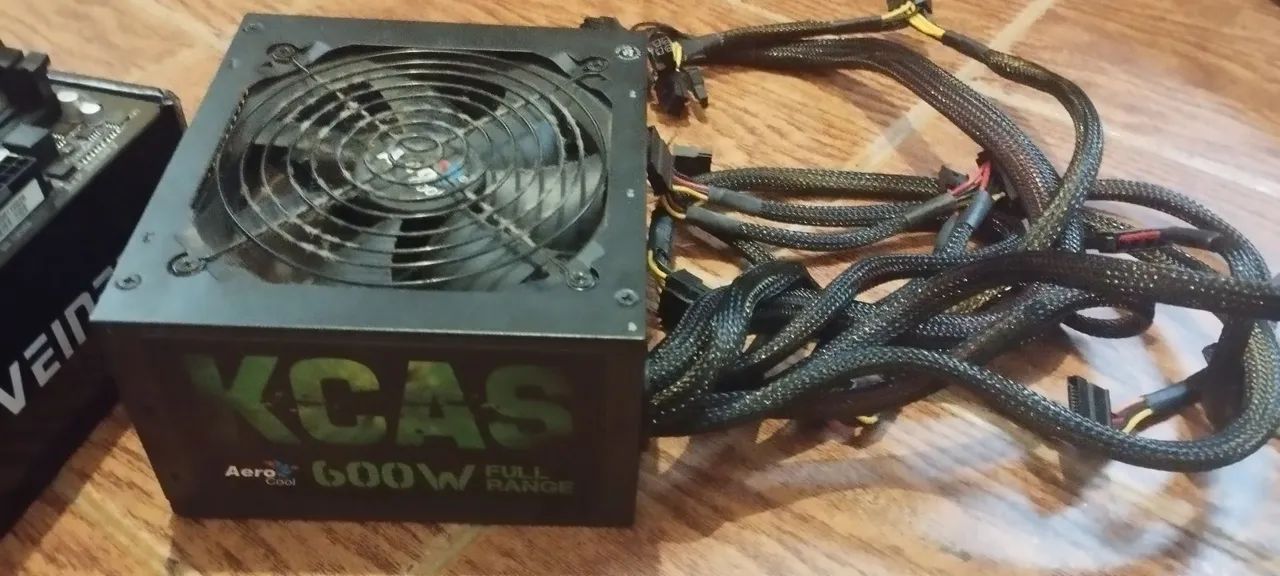 Placa-mãe A320m-H Gigabyte + Processador Ryzen 5 3400G + Fonte Aerocool KCAS 600W - Foto 4