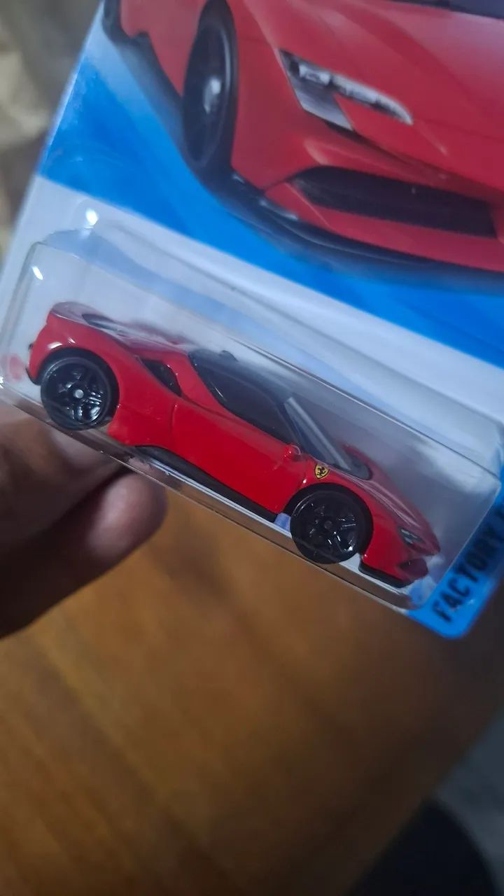 Ferrari Hotweels  - Foto 2