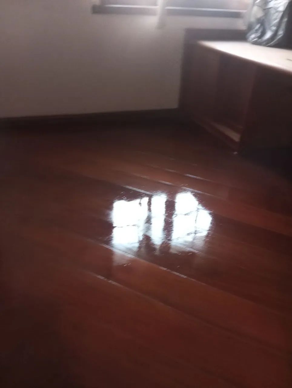 Tratamento de assoalho aplicação de Sinteko 
