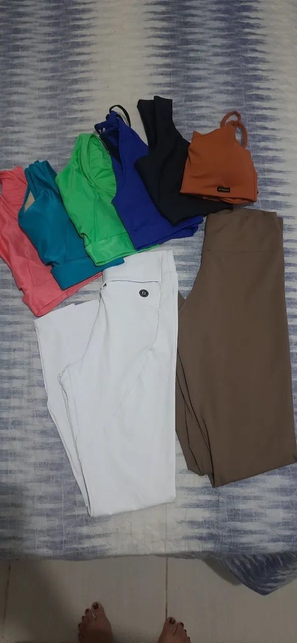 Kit Roupa Academia 8 peças 