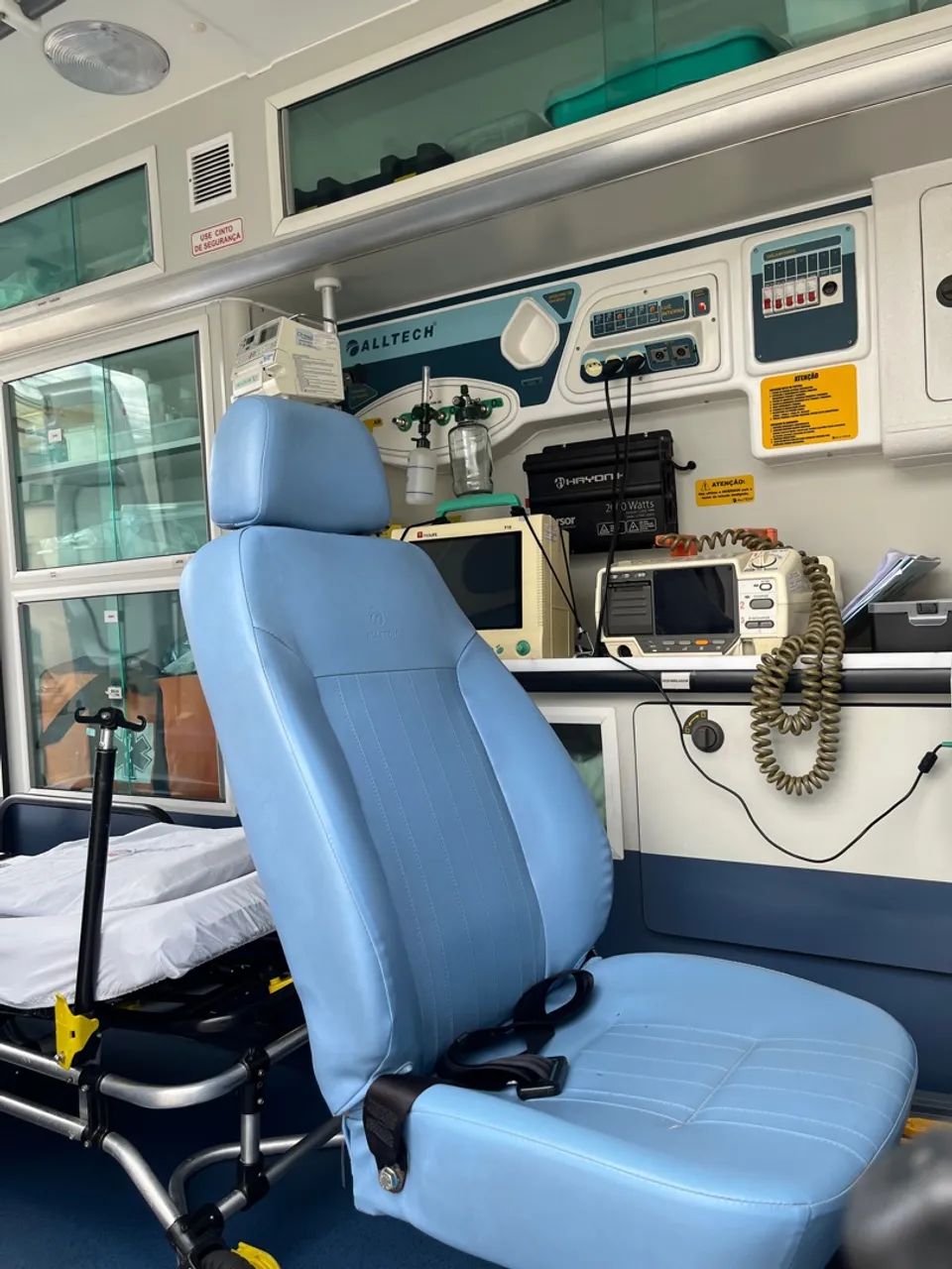 Ambulância UTI Sprinter Altech 2019 - Foto 2