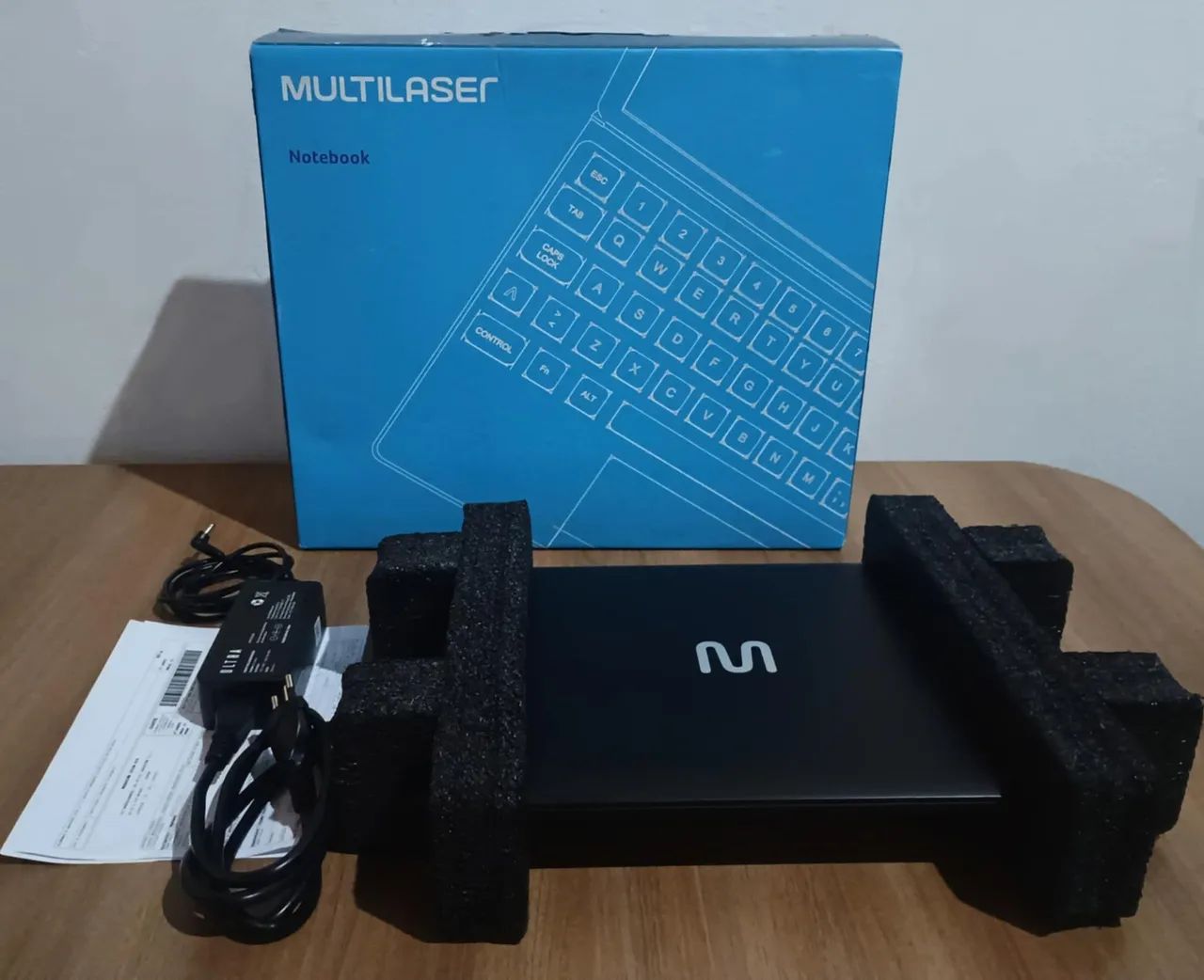 Notebook Ultra / Core i3 11°geração / 8GB de RAM / SSD 256GB / Novo Com Garantia   