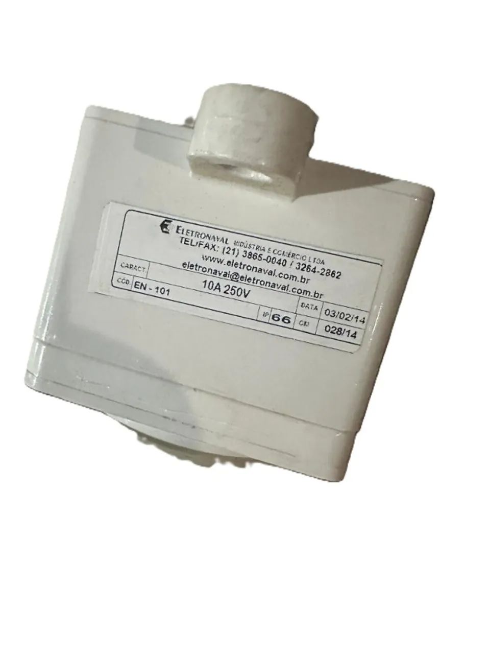 Tomada Estanque - En-101 - 10a - 250v