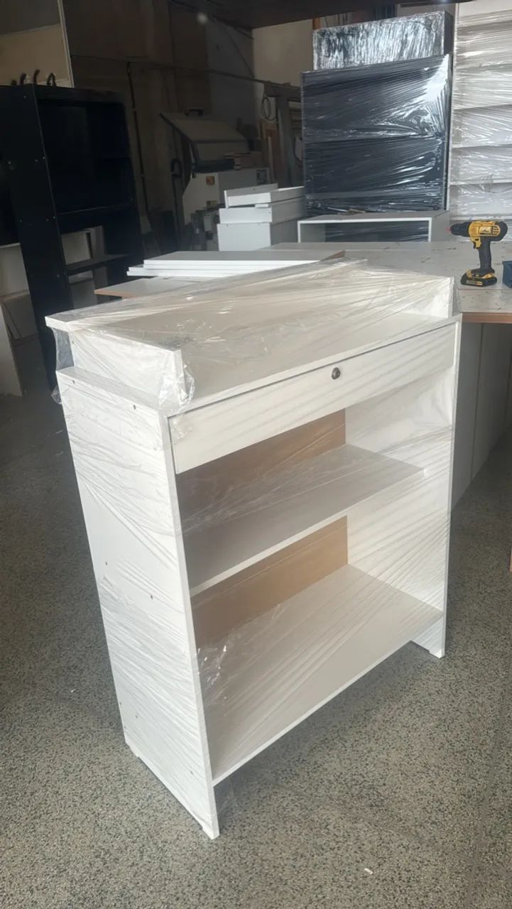 Balcão  caixa recepção MDF branco novo - Foto 3