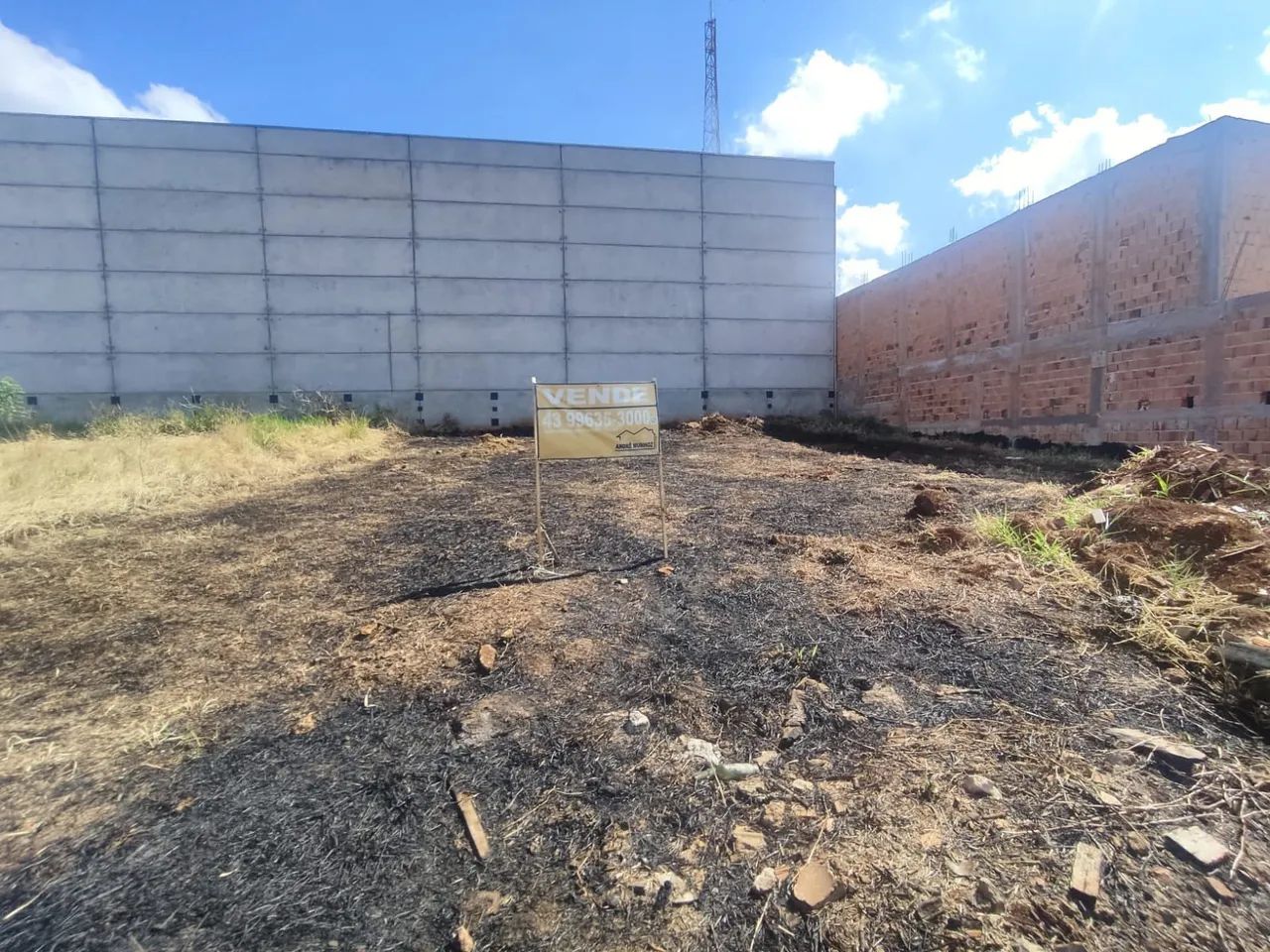 Vendo terreno  com 265,60 metros Jd Tropical Londrina próximo Shopping Norte 