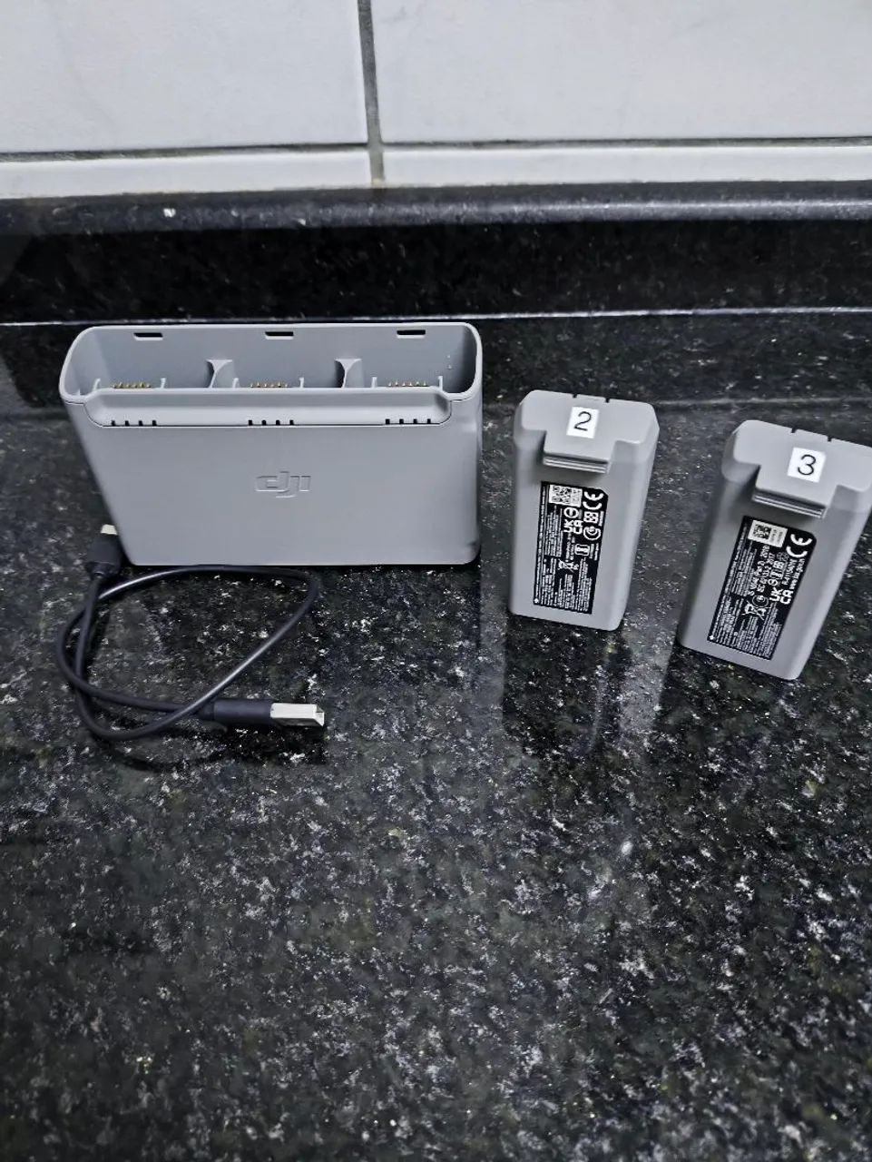 2x bateria e hub do DJI mini 1 e 2 -  Ac cartão 12x