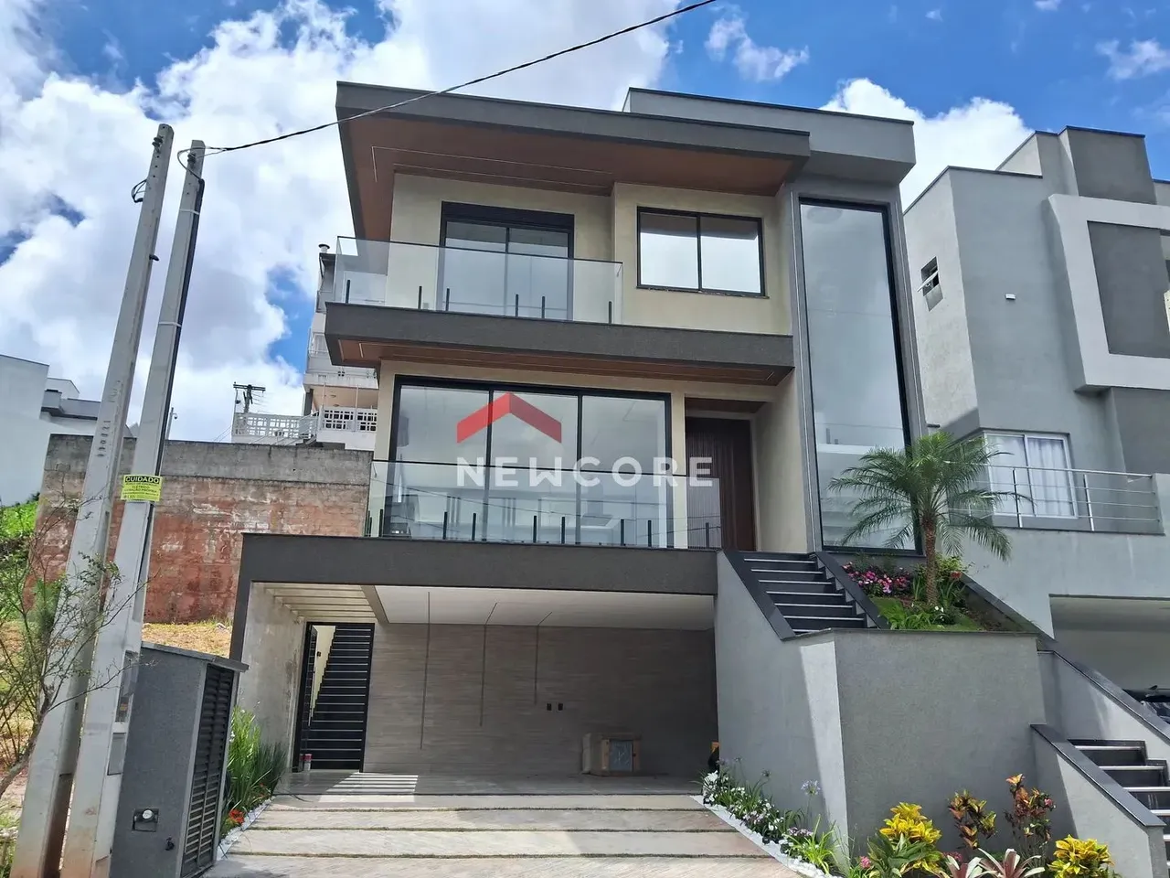 Casa de condomínio em Avenida Prefeito Francisco Ribeiro Nogueira - Mogi Moderno - Mogi da