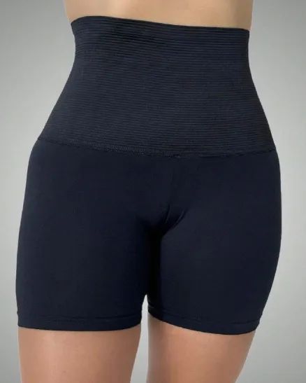 Short modelado segunda pele
