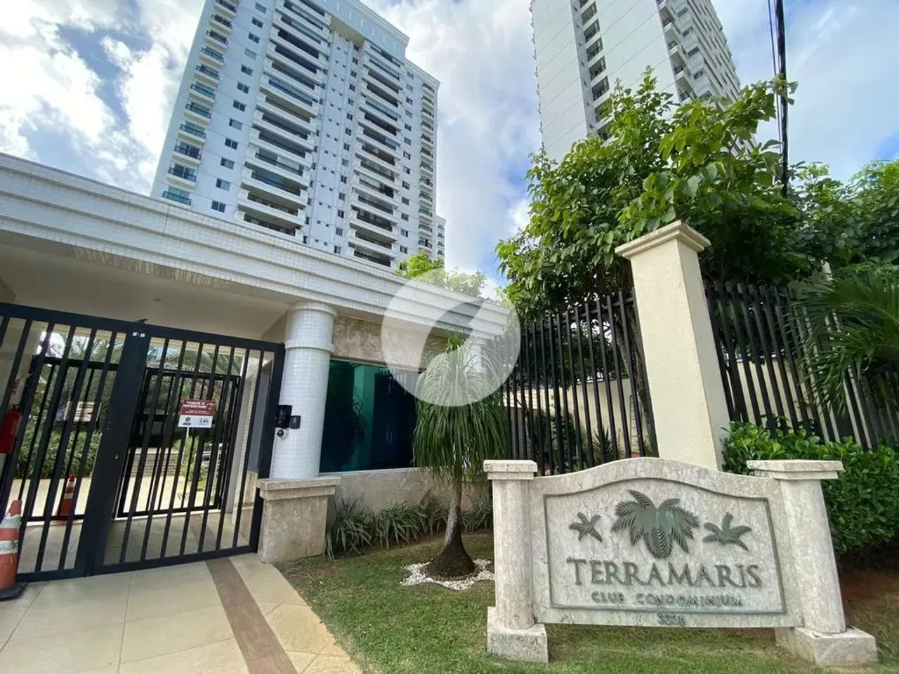 Apartamento à venda em Ponta Negra, Natal.