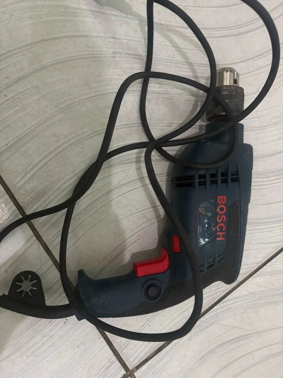 Furadeira Bosch 600w - Foto 3