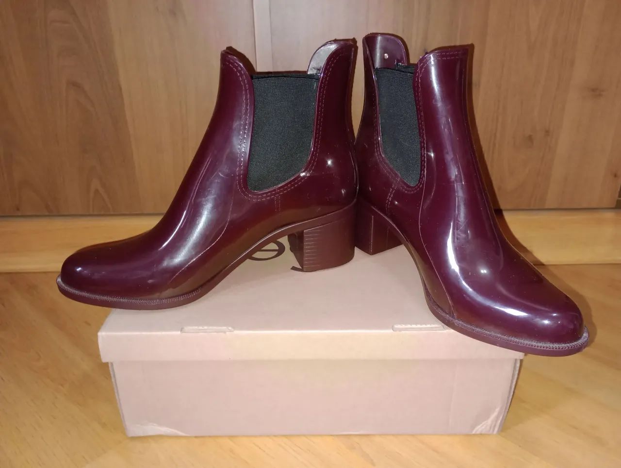 Bota estilo Melissa 