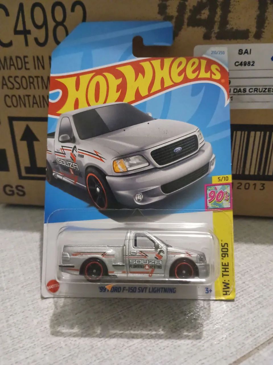 Ford F-150 SVT Lightning Hot Wheels
