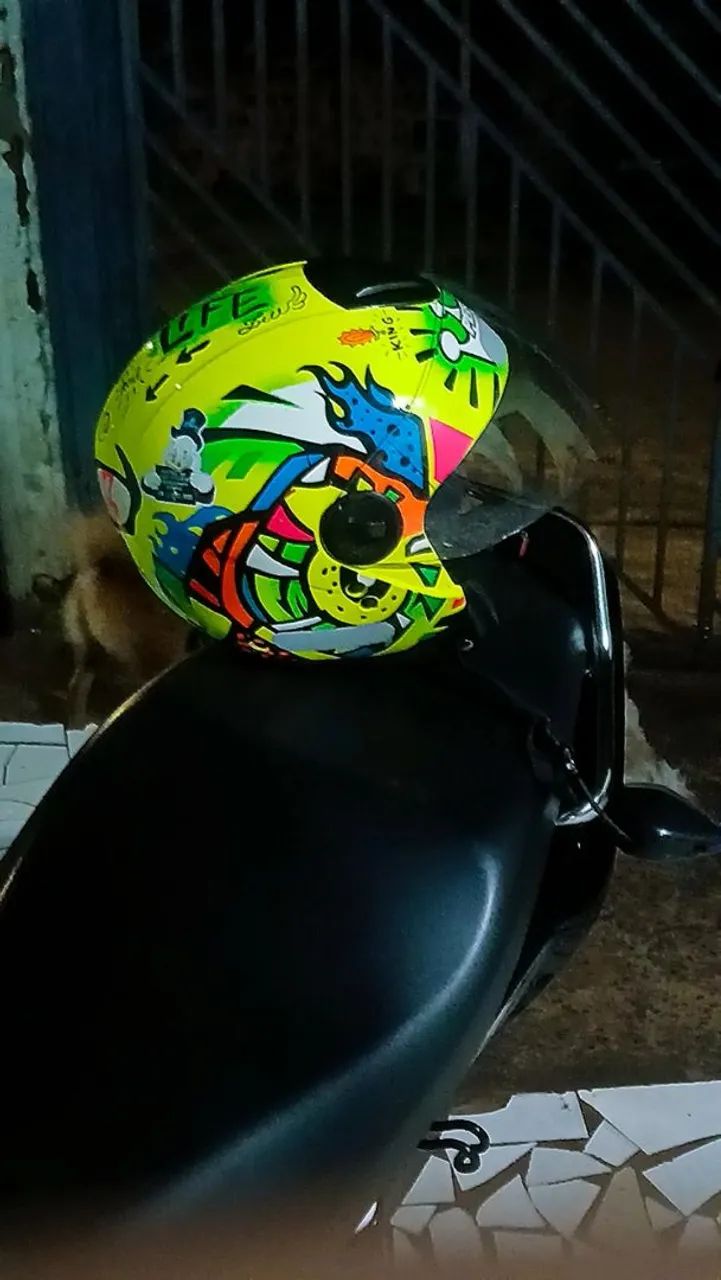 Capacete Moto - Amarelo - Novo - Foto 4