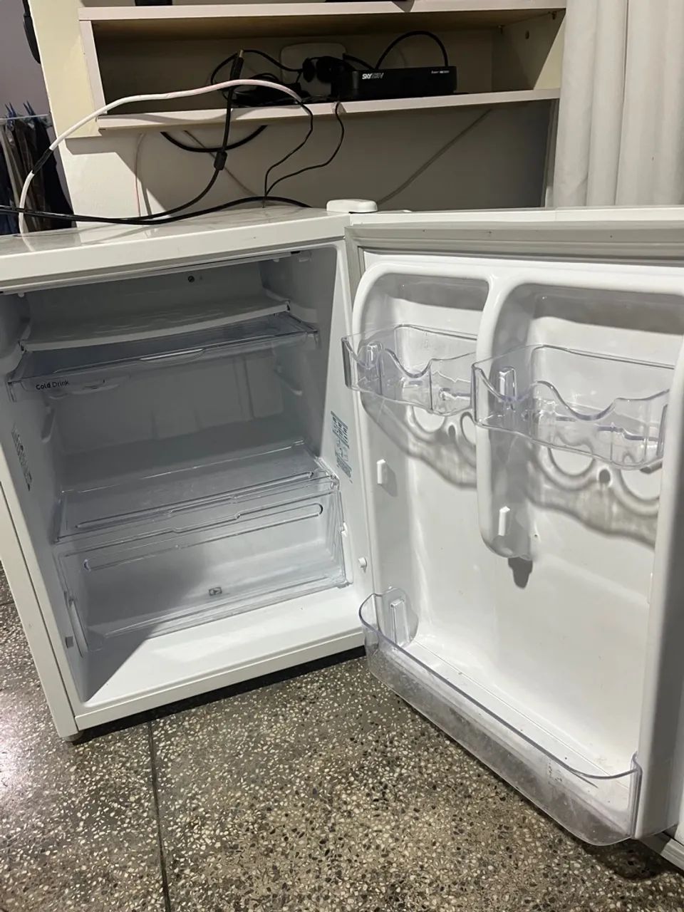 Frigobar Eletrolux  - Foto 4