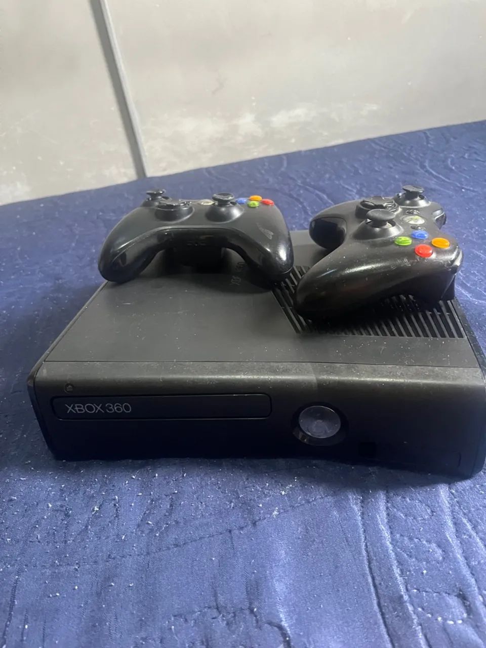Vendo ou troco Xbox 360 psp e um pendrive com mais de 14 mil jogos 