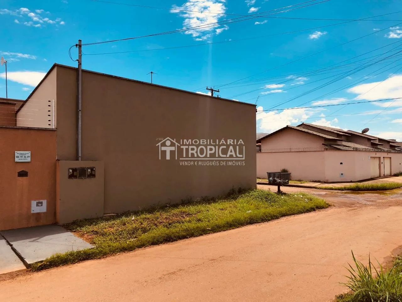 Vende-se casa bem localizada no Jd América em Porto Nacional-To. - Foto 2