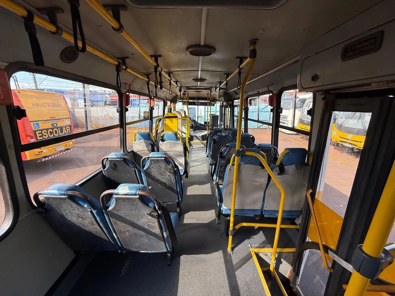 Ônibus Agrale Walkbus Panter ano 2014/2014 MWM com 22 Lugares e acessibilidade  - Foto 14