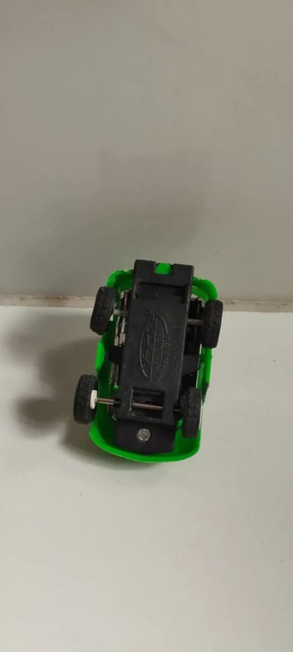 Mini carrinho com fricção - Foto 2