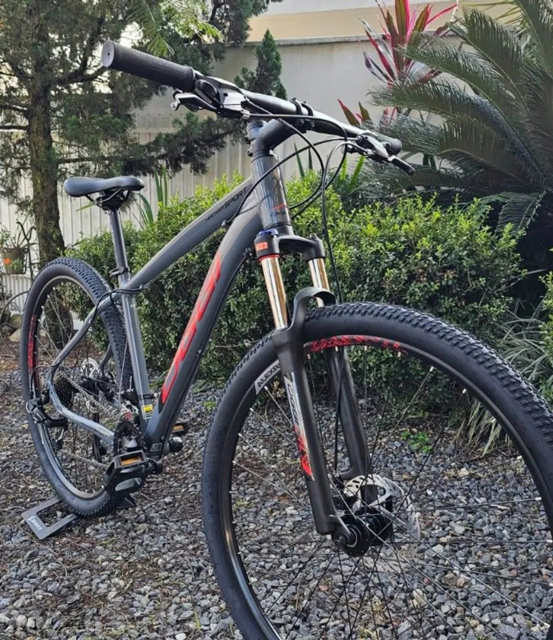 Bicicleta Oggi Hacker Sport 21V - Nova