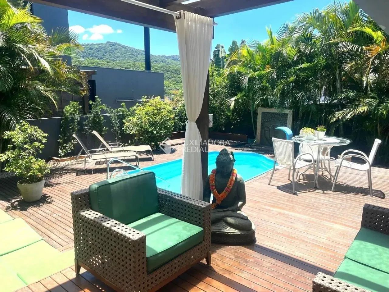 Casa em condomínio de 4 quartos, no bairro Rio Tavares - Foto 2