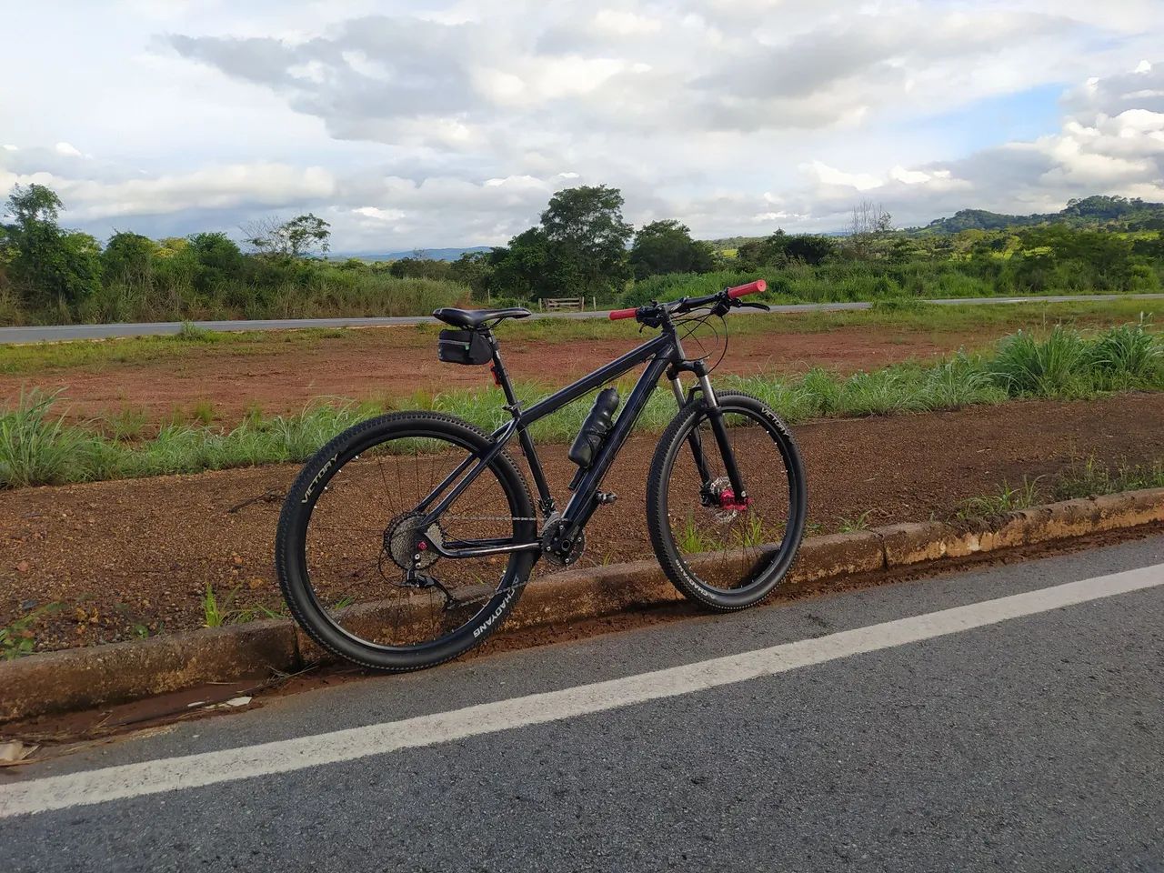 Bicicleta Aro 29 - Foto 2