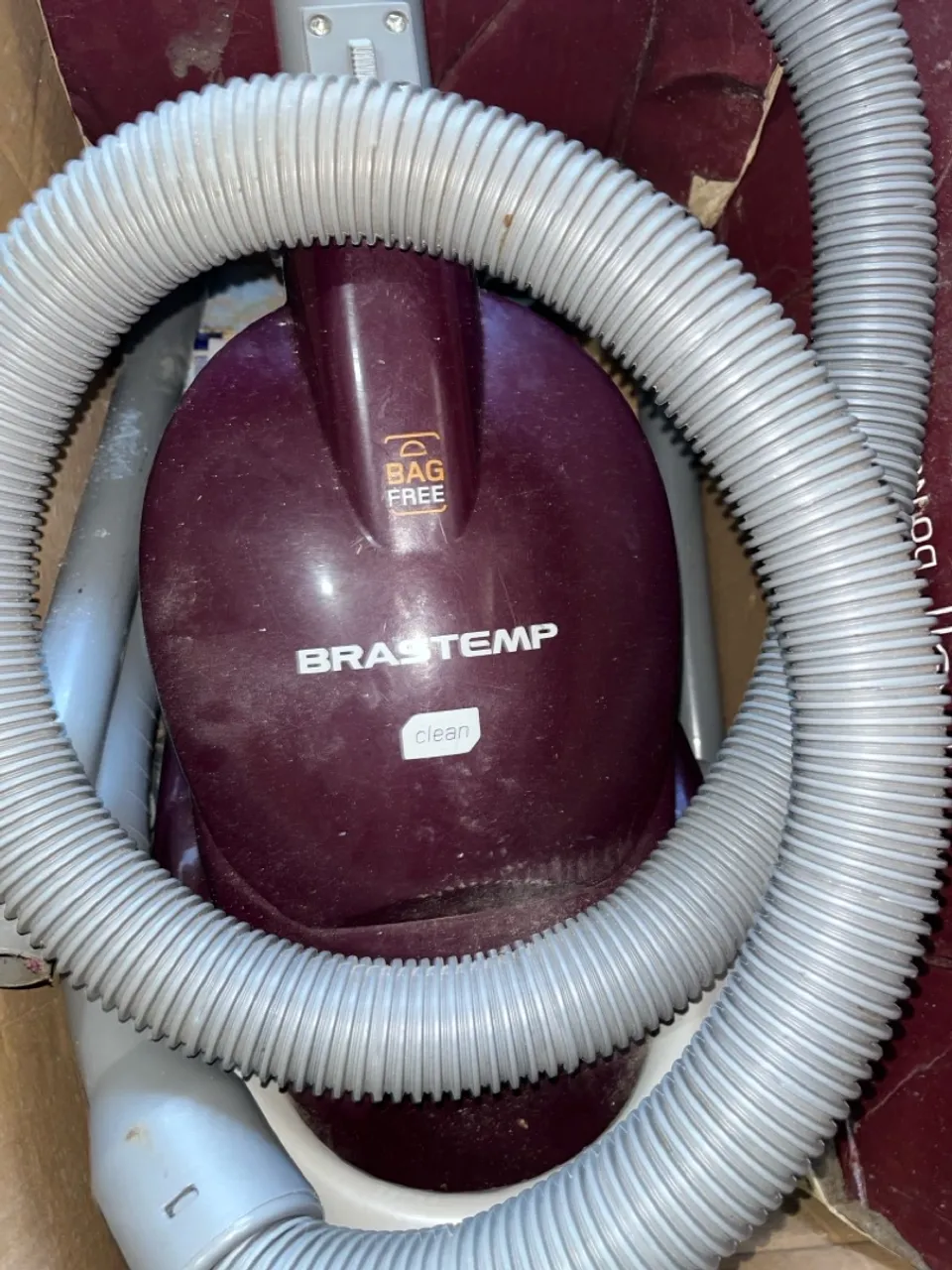 Aspirador de Pó Brastemp Bag Free