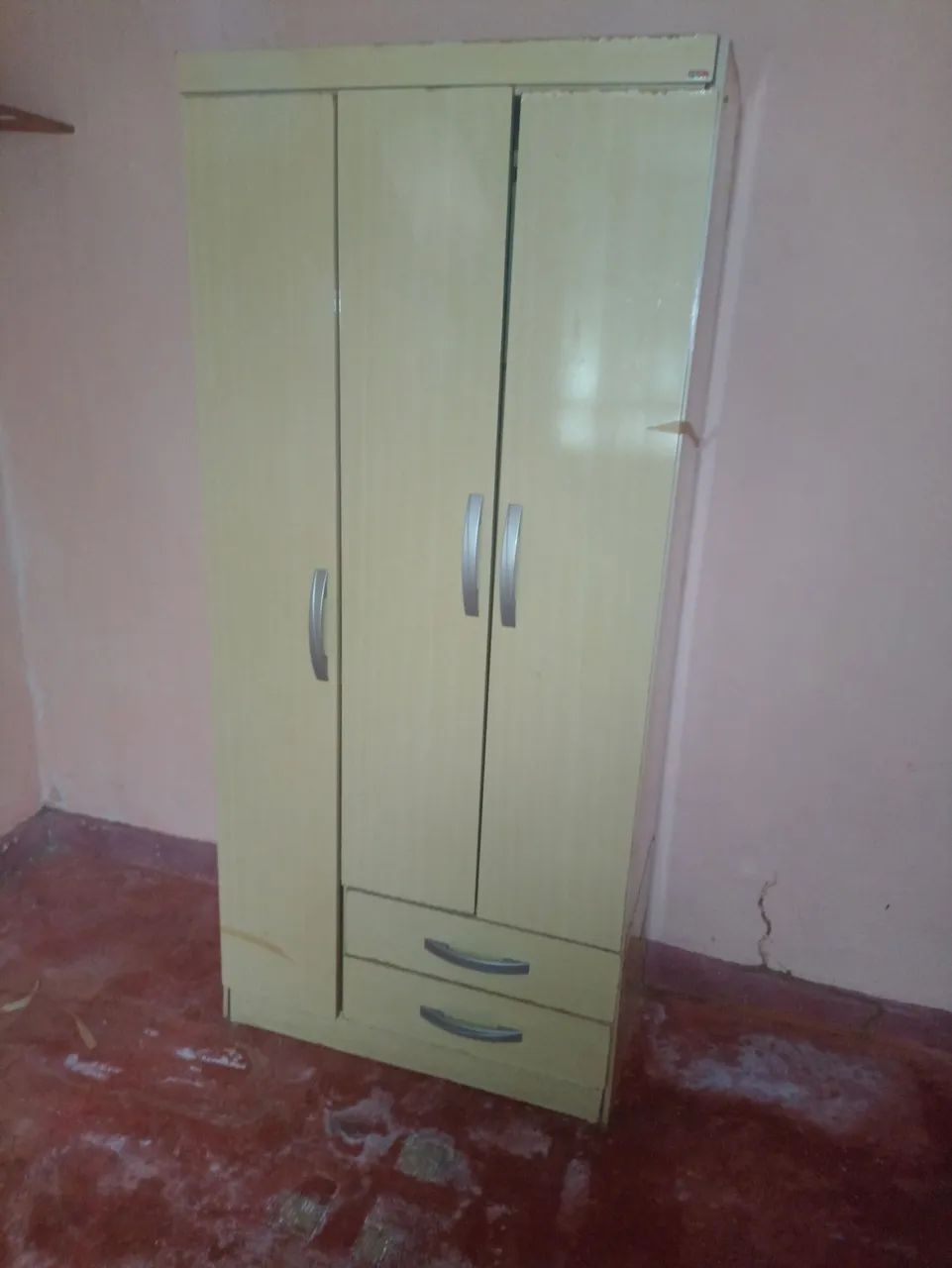 Guarda roupa 