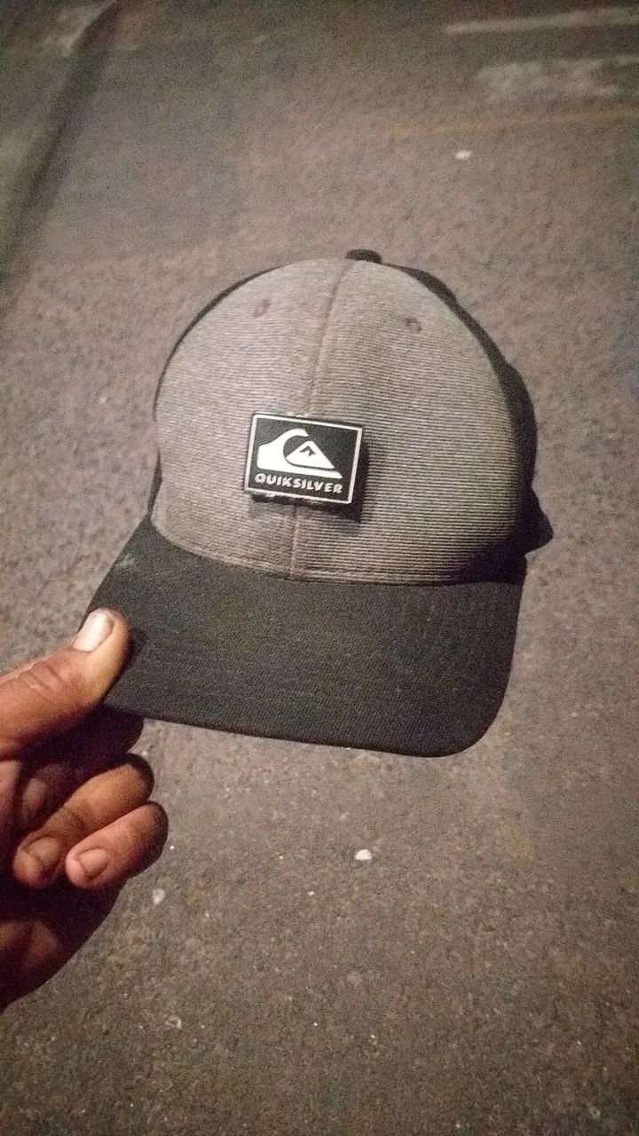 Boné Quiksilver original 