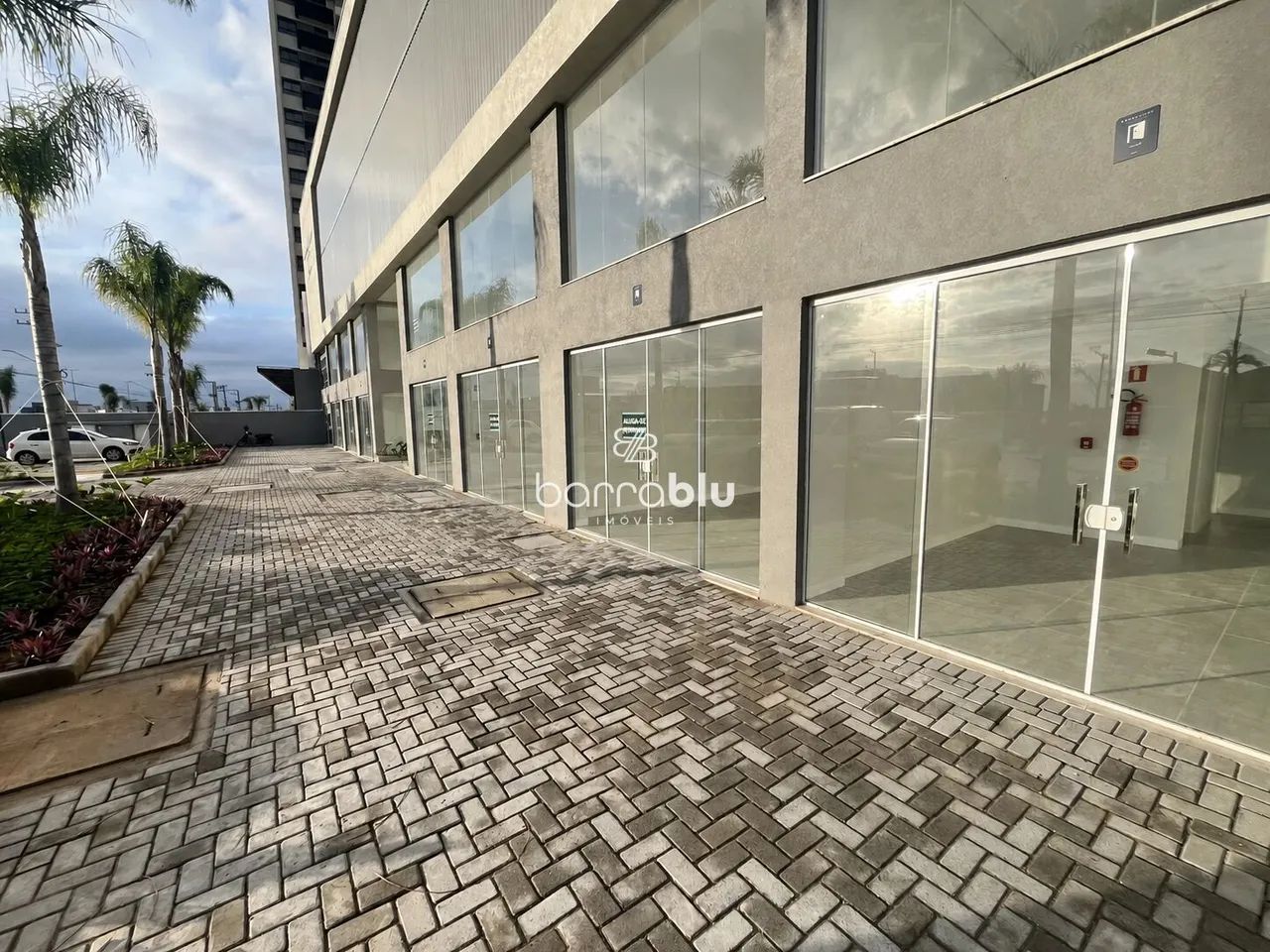 Sala Comercial com 43m² - Praia do Tabuleiro - Foto 2