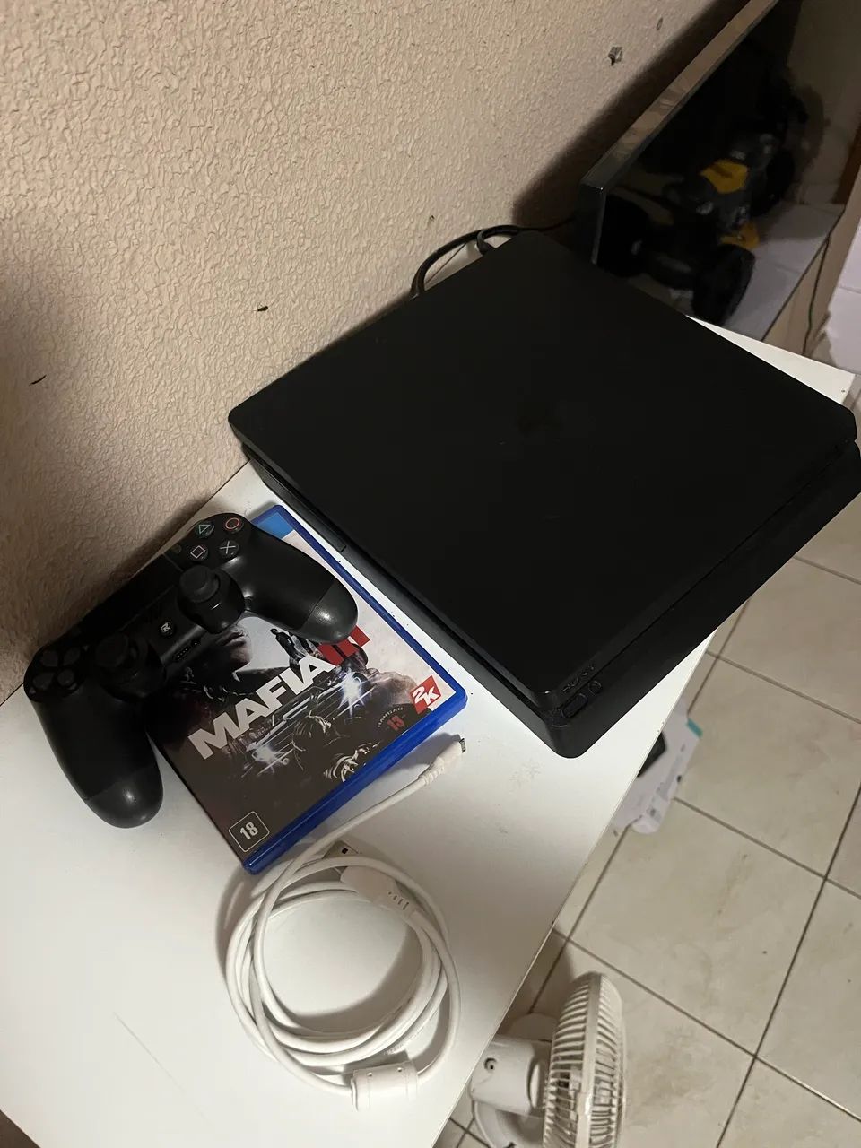 PlayStation 4 (PS4) Slim 1Tb  - Foto 2