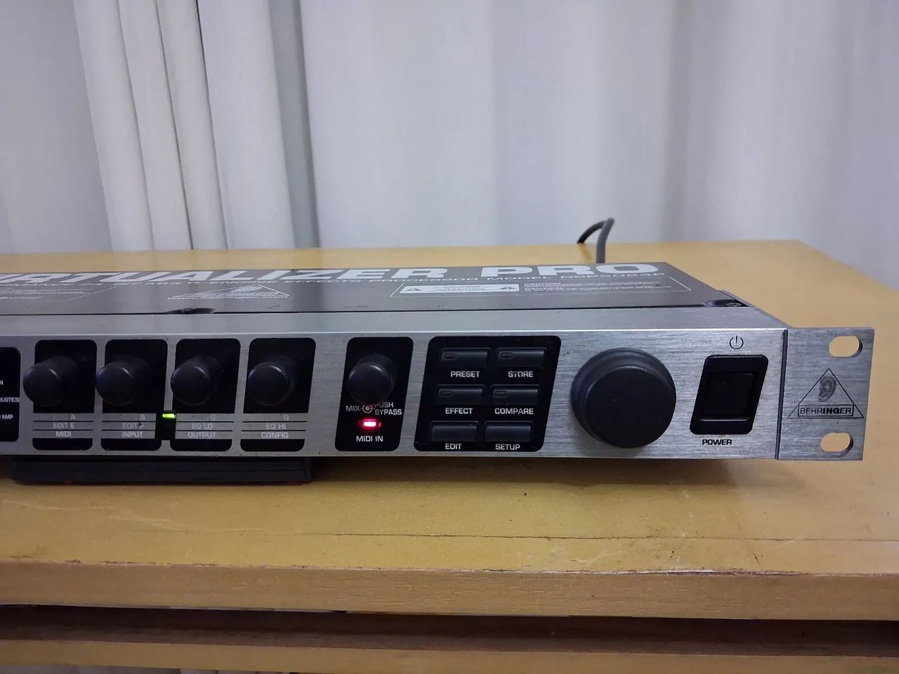 Processador de Som Behringer DPS2024P - Foto 2