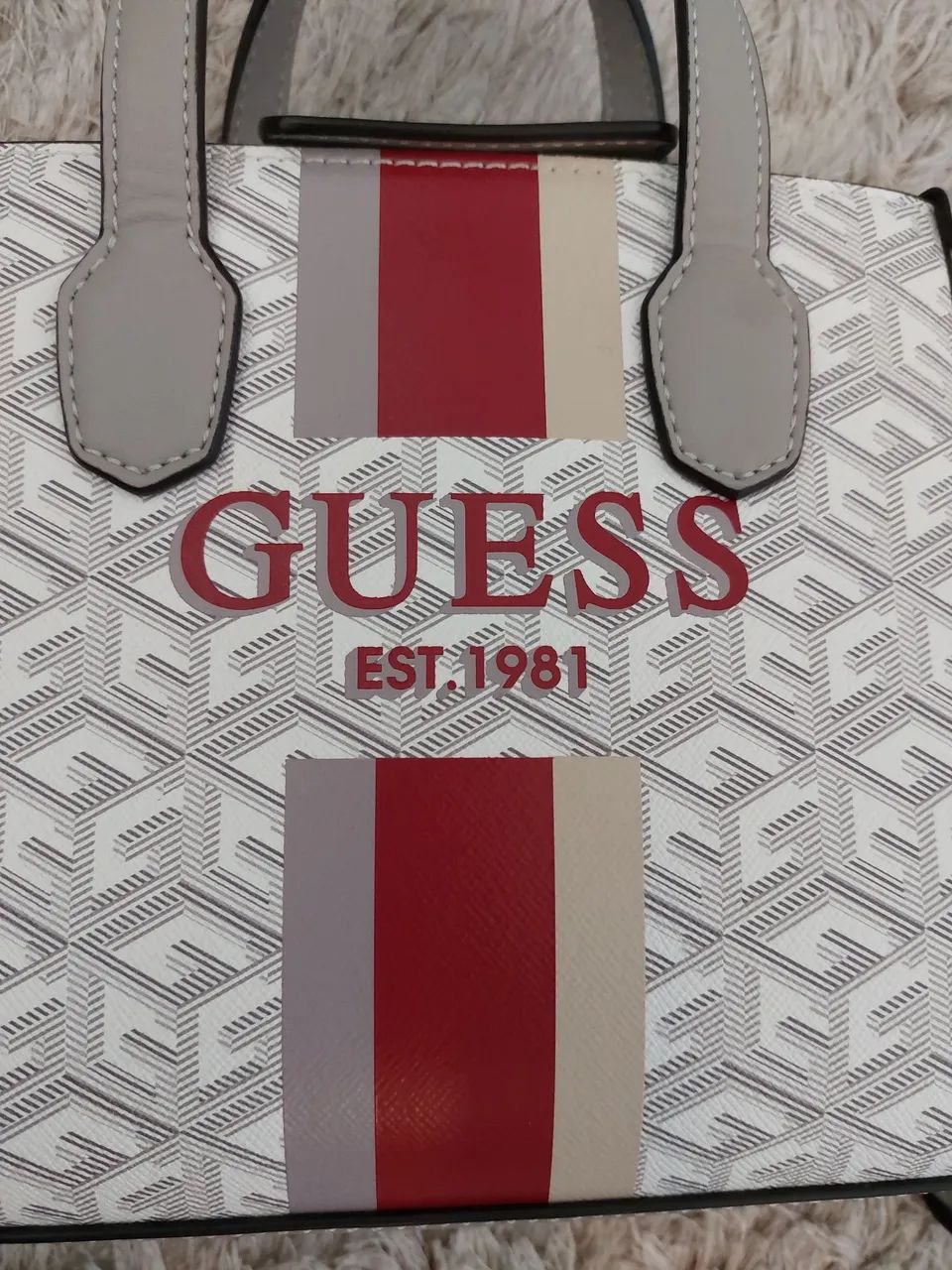 Bolsa de mão Guess com alça removível - Foto 5