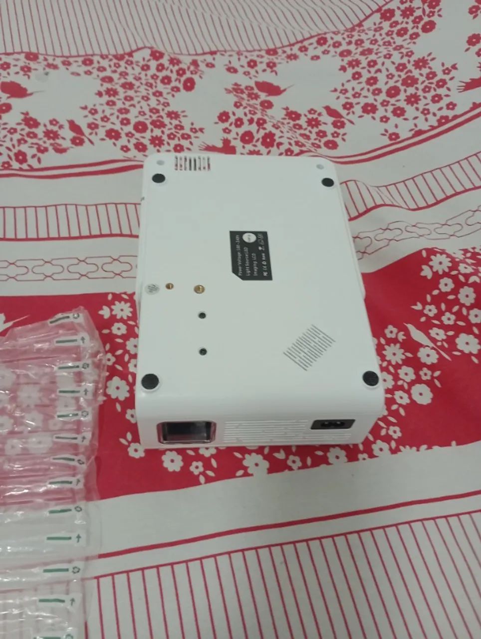 Projetor HD multimídia * - Foto 3