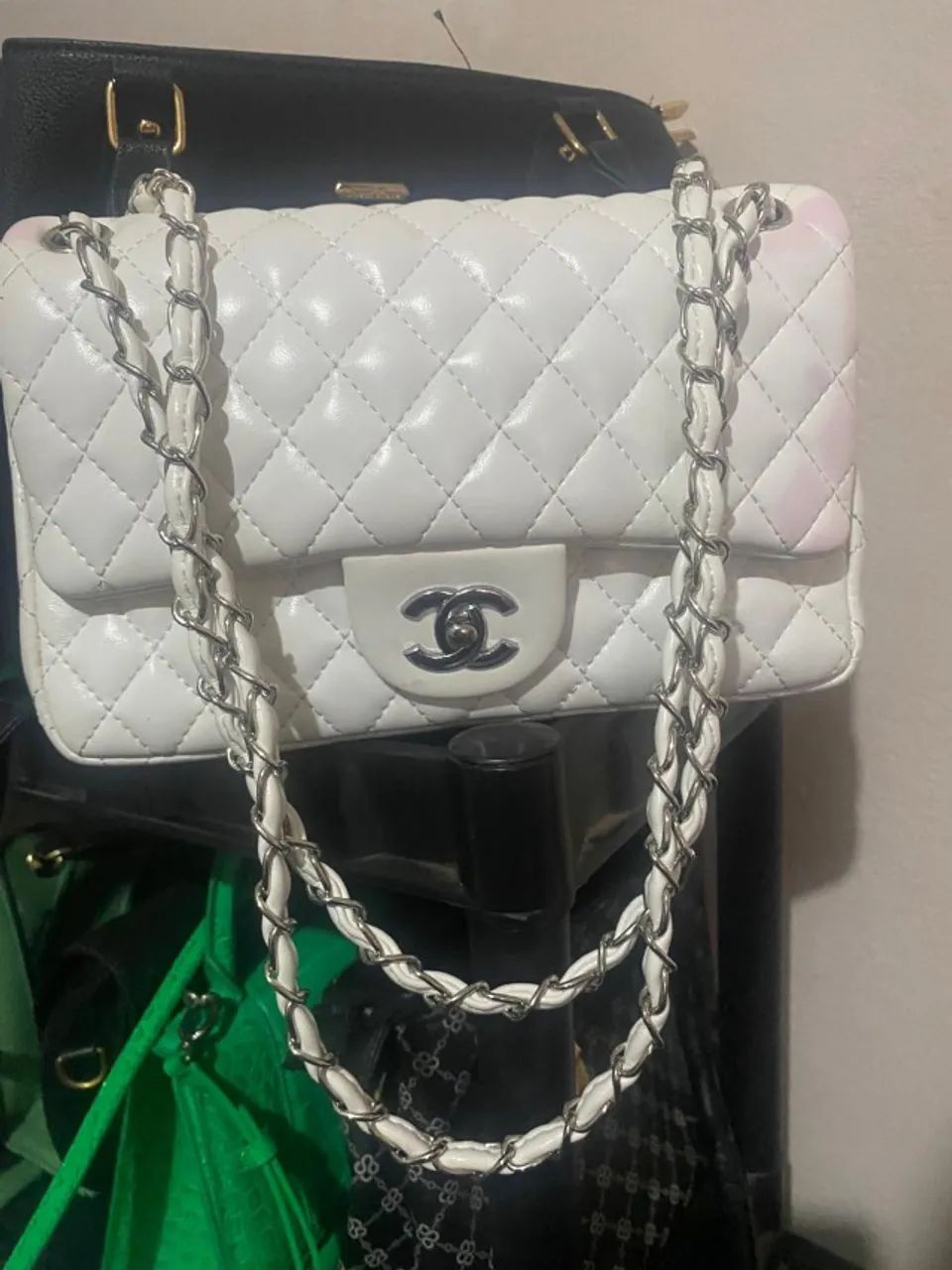 ? Bolsa estilo Chanel branca - modelo clássico ? - Foto 5