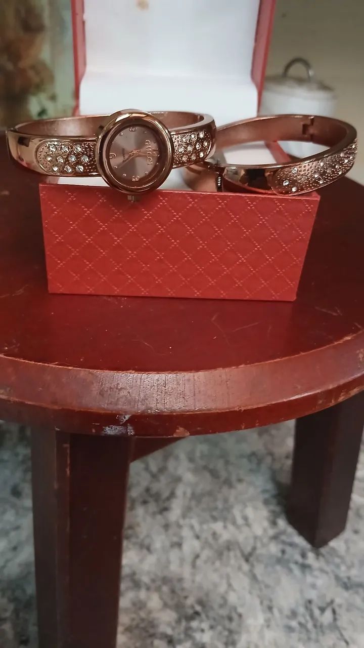 Relógio  e   Bracelete Gucci - Foto 2