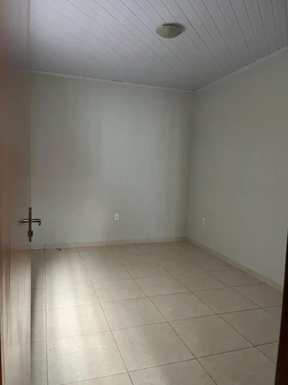 QSC 19 VENDO EXCELENTE CASA!! LOTE DE 400m²!! - Foto 3