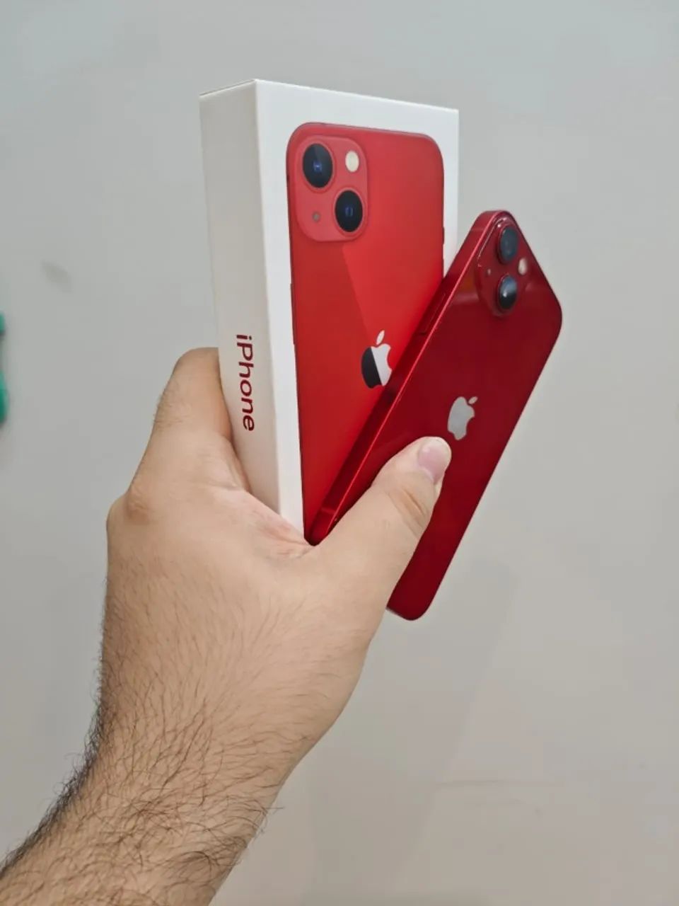 iPhone 13 128GB Vermelho - 83% Bateria com Garantia da Loja