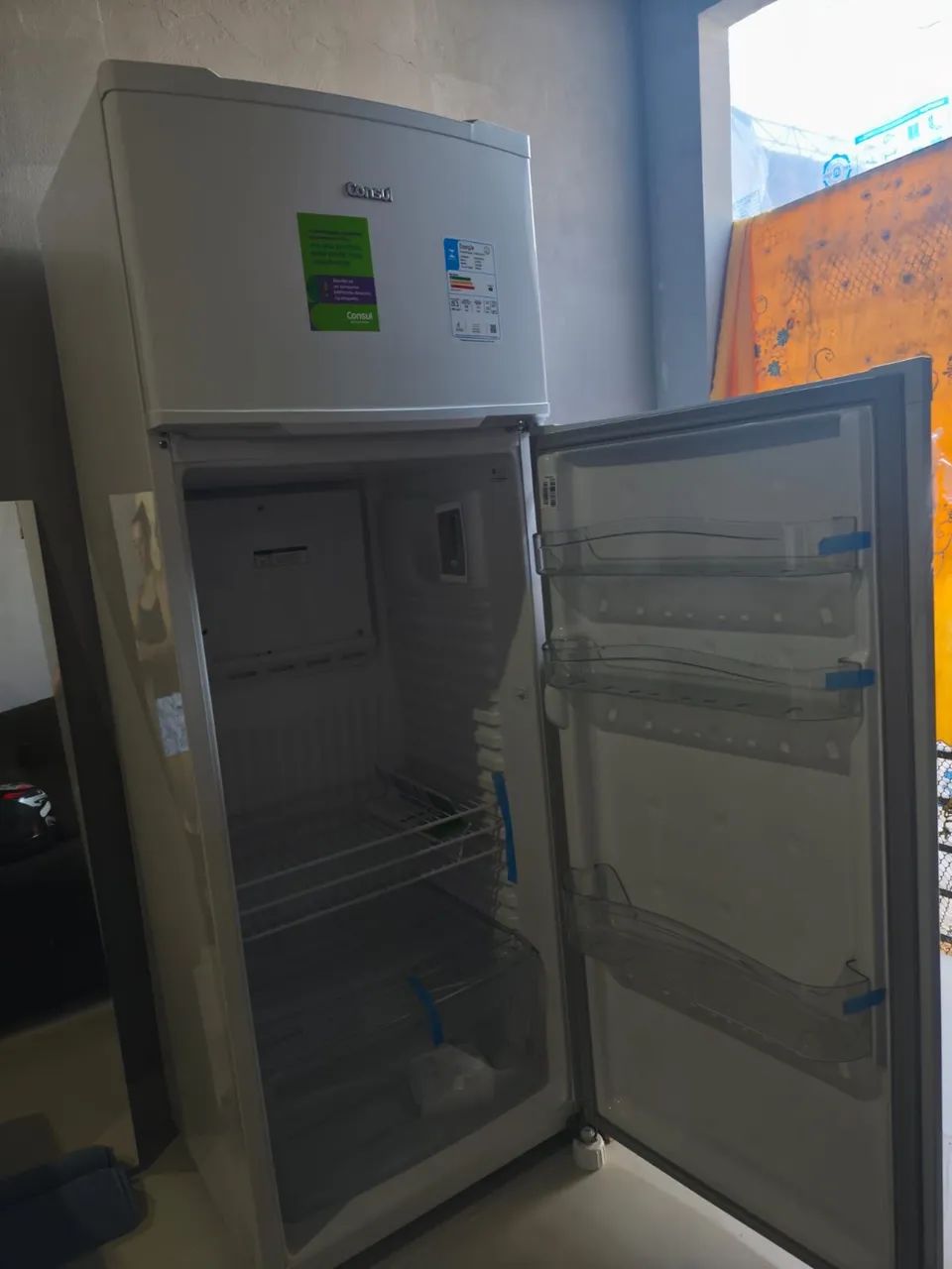 Geladeira nunca usada 