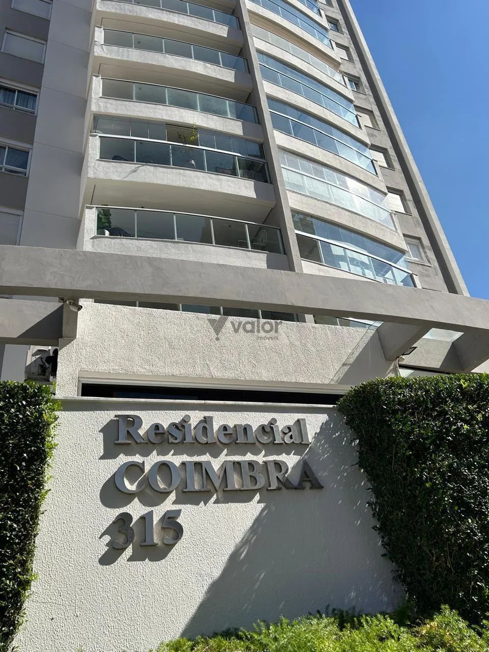 Apartamento à venda em Campinas, Cambuí, com 2 suítes, com 105 m², Edifício Coimbra - Foto 2