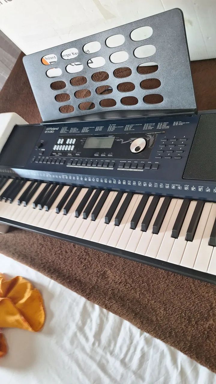 Teclado roland ex30 