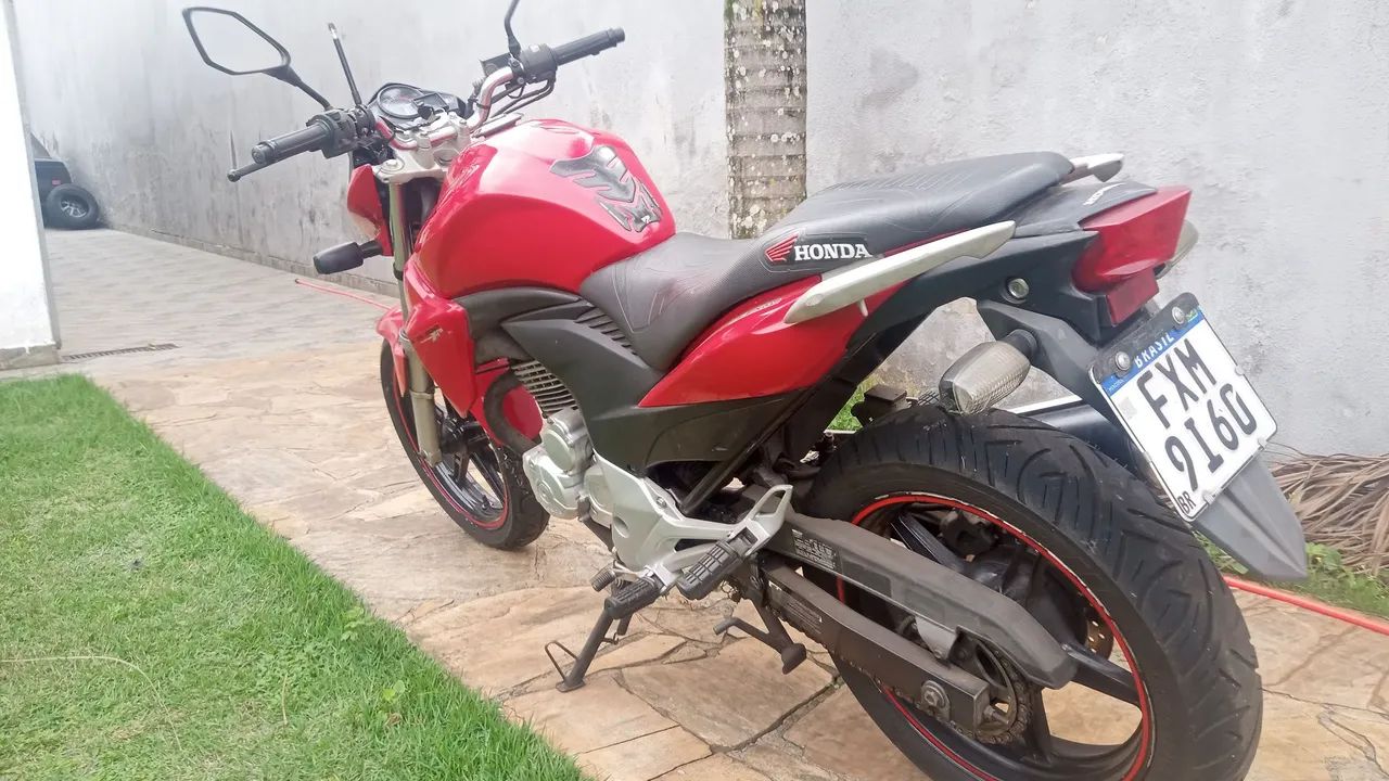 Cb 300 2015 - Foto 5