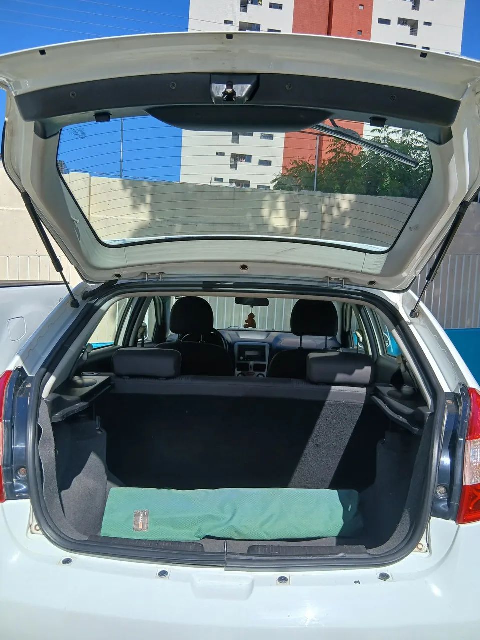 Chery Celer Hatch 1.5 16V Flex 5P 2013 - Foto 4