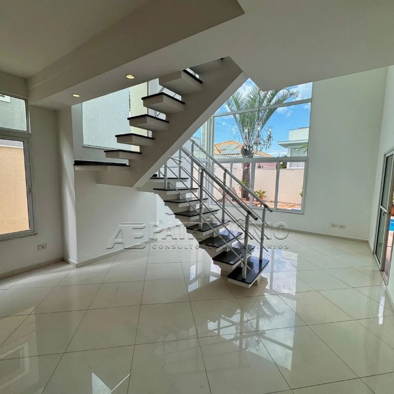 SOBRADO EM CONDOMINIO COM 4 SUITES - MONT BLANC - Foto 3