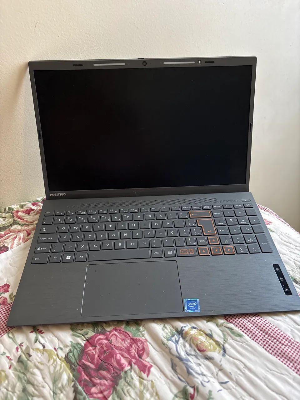 Vende-se Notebook em Ótimo Estado - Foto 2