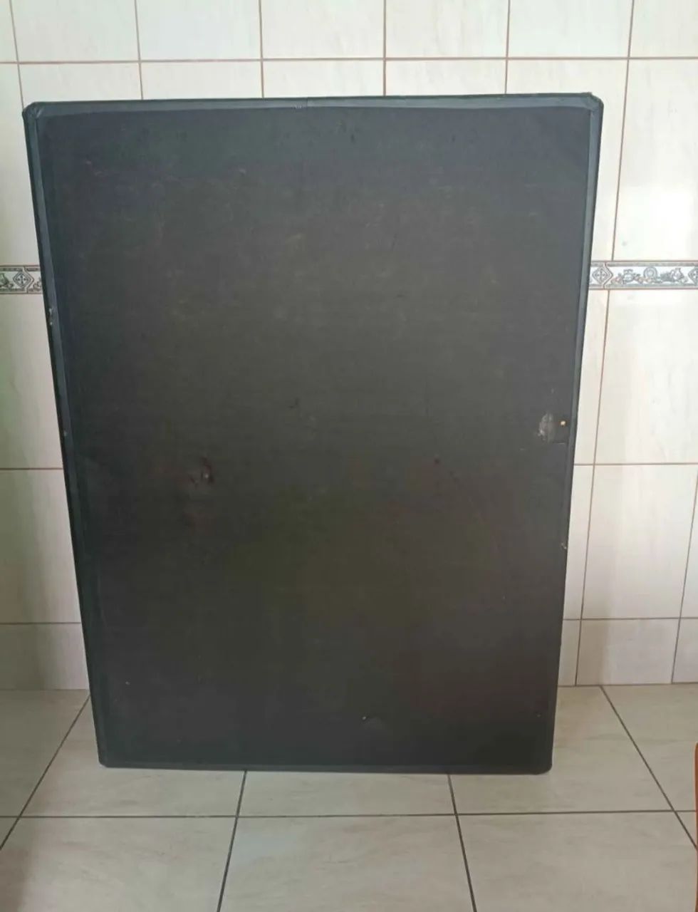 Vendo Base de Cama Usada 