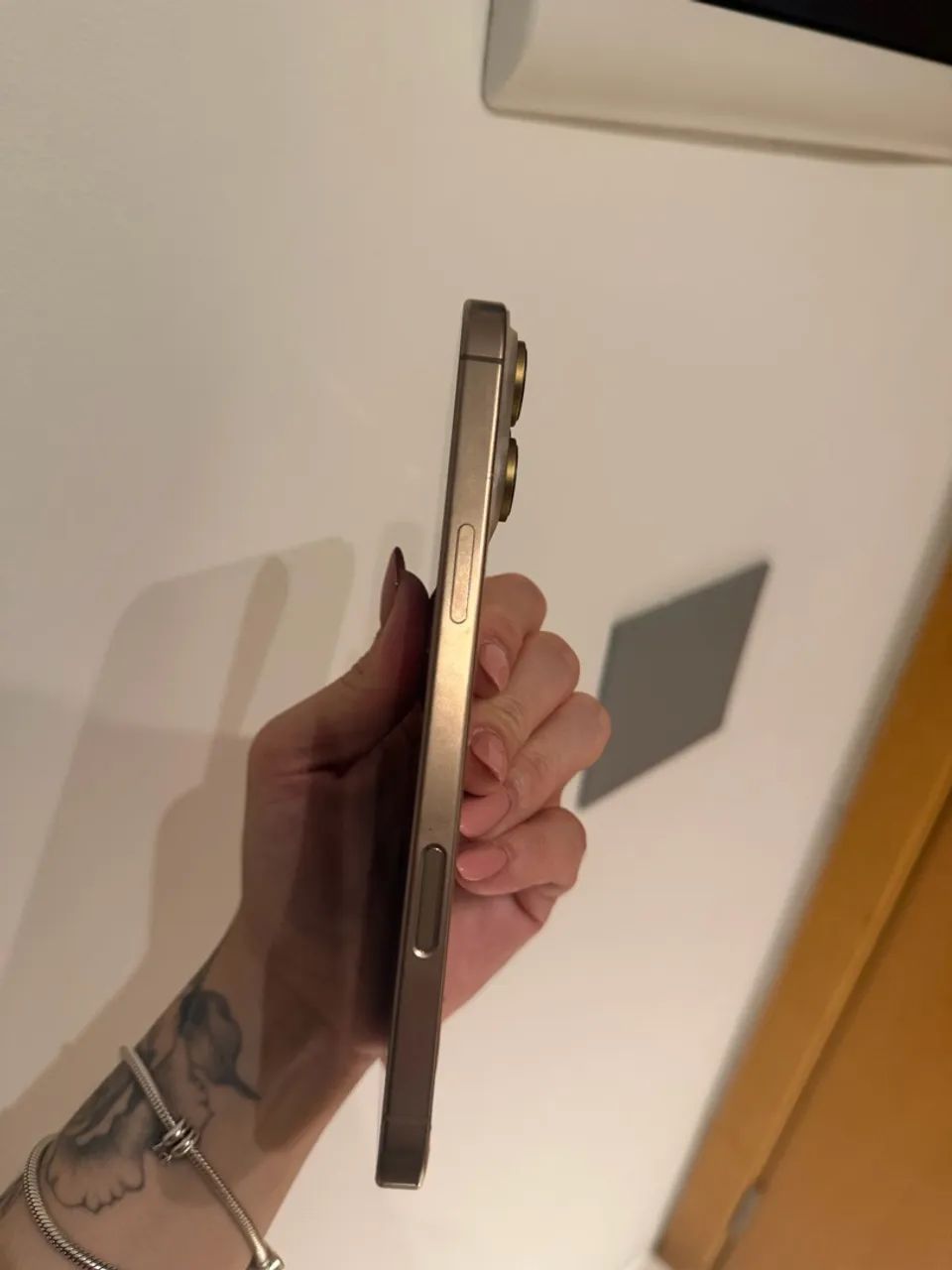 iPhone 16 pro max gold 256GB  - Foto 3