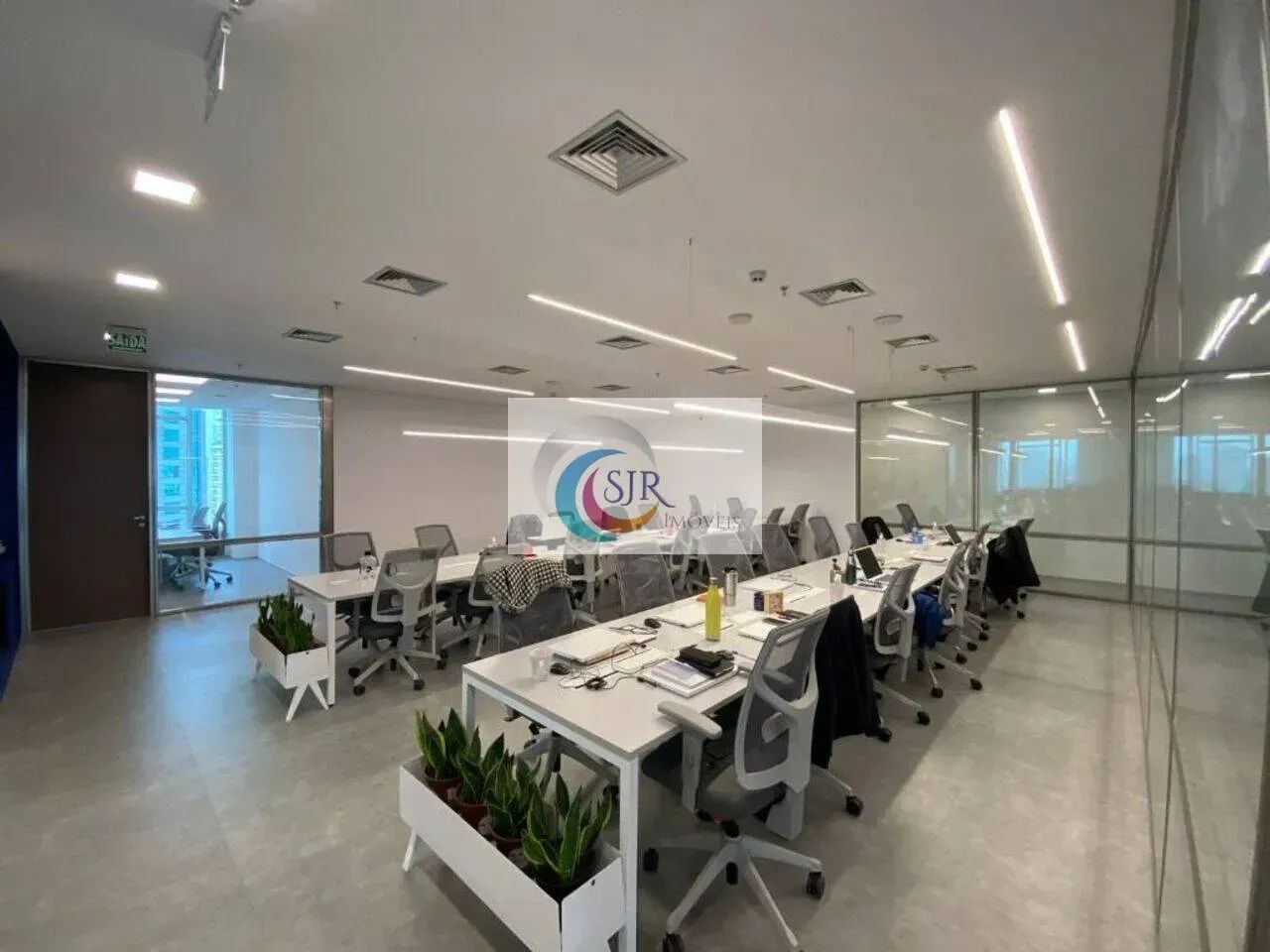Conjunto, 1025 m² -  Brooklin - São Paulo/SP