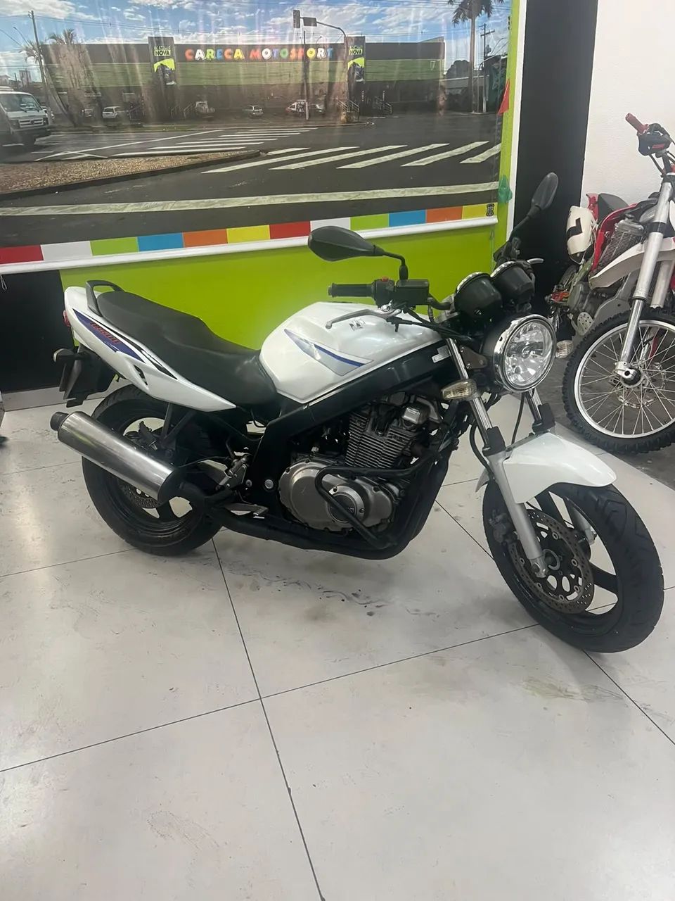 SUZUKI GS 500E