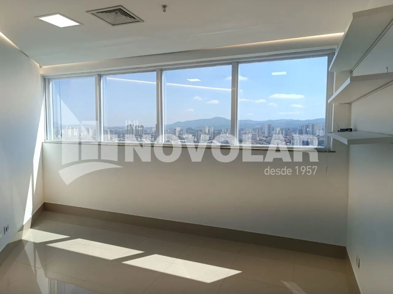 Conjunto Comercial na Água Fria